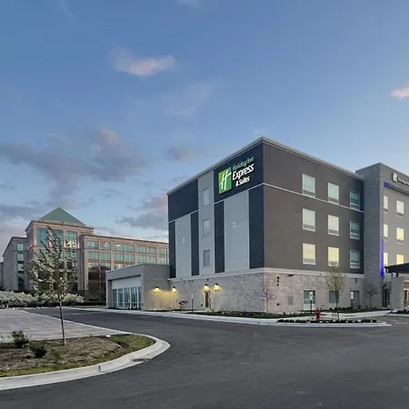 Holiday Inn Express & Suites Chicago Schaumburg By Ihg