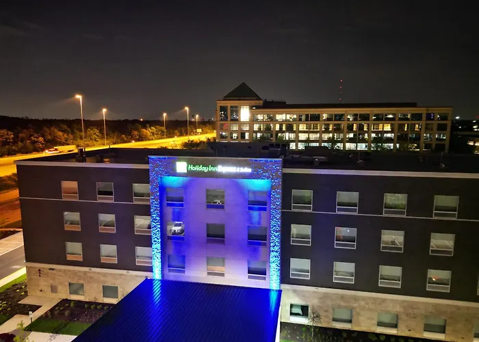 Hotel Express & Chicago By Ihg 3*