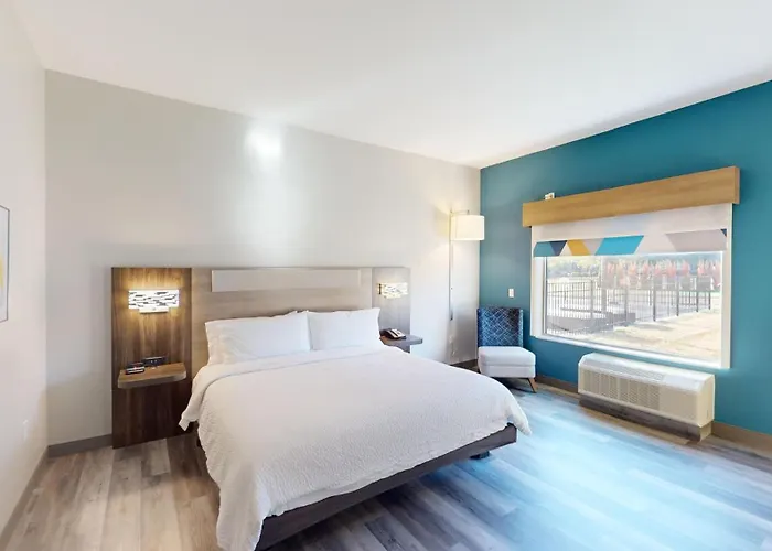 Express & Chicago By Ihg 3* Schaumburg