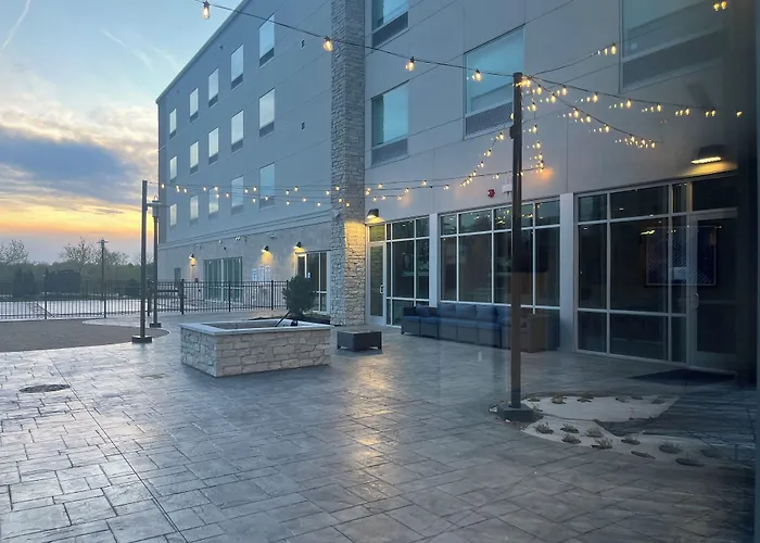 Hotel Express & Chicago By Ihg Schaumburg