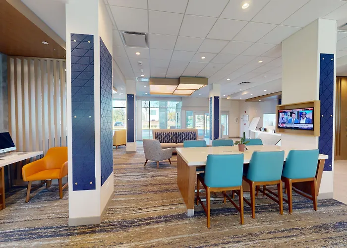 Express & Chicago By Ihg 3* Schaumburg