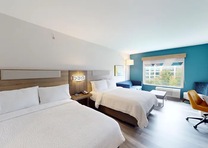 Express & Chicago By Ihg 3* Schaumburg